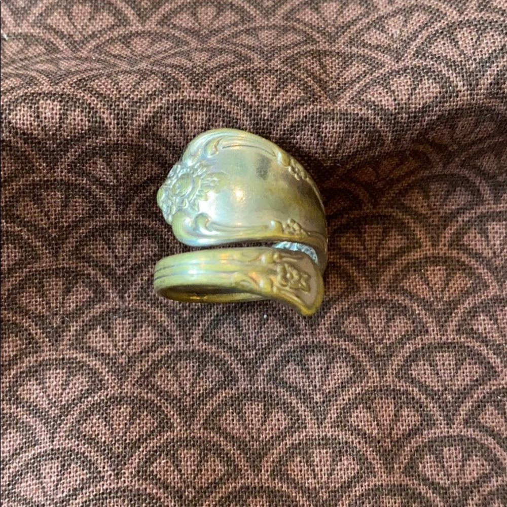 Wm.Rogers Oneida Ring silver